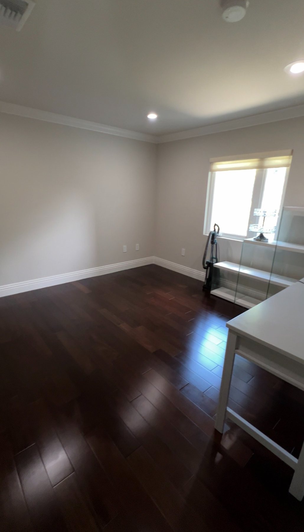 Hardwood floor after detailed cleaning by Oak & Co.